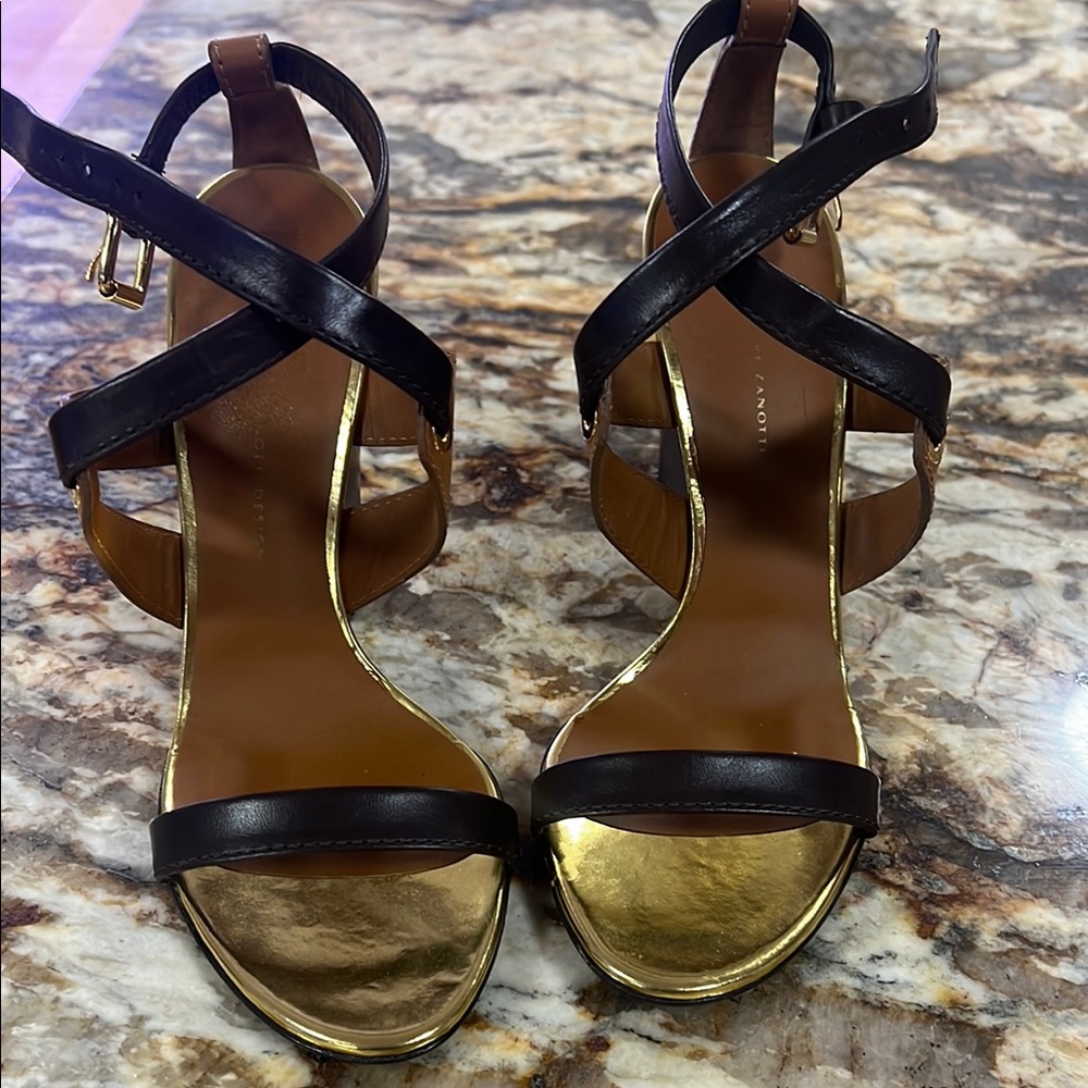 Giuseppe Zanotti Gold Wedge Size 37 1/2
